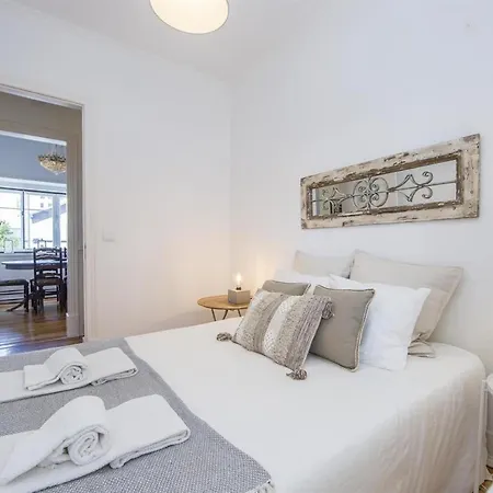 Meet The Almargem Lizbona